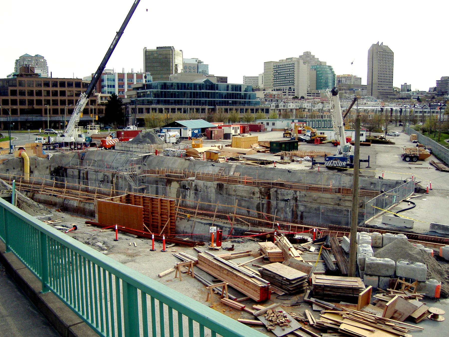 Tunnel and infrastructure works